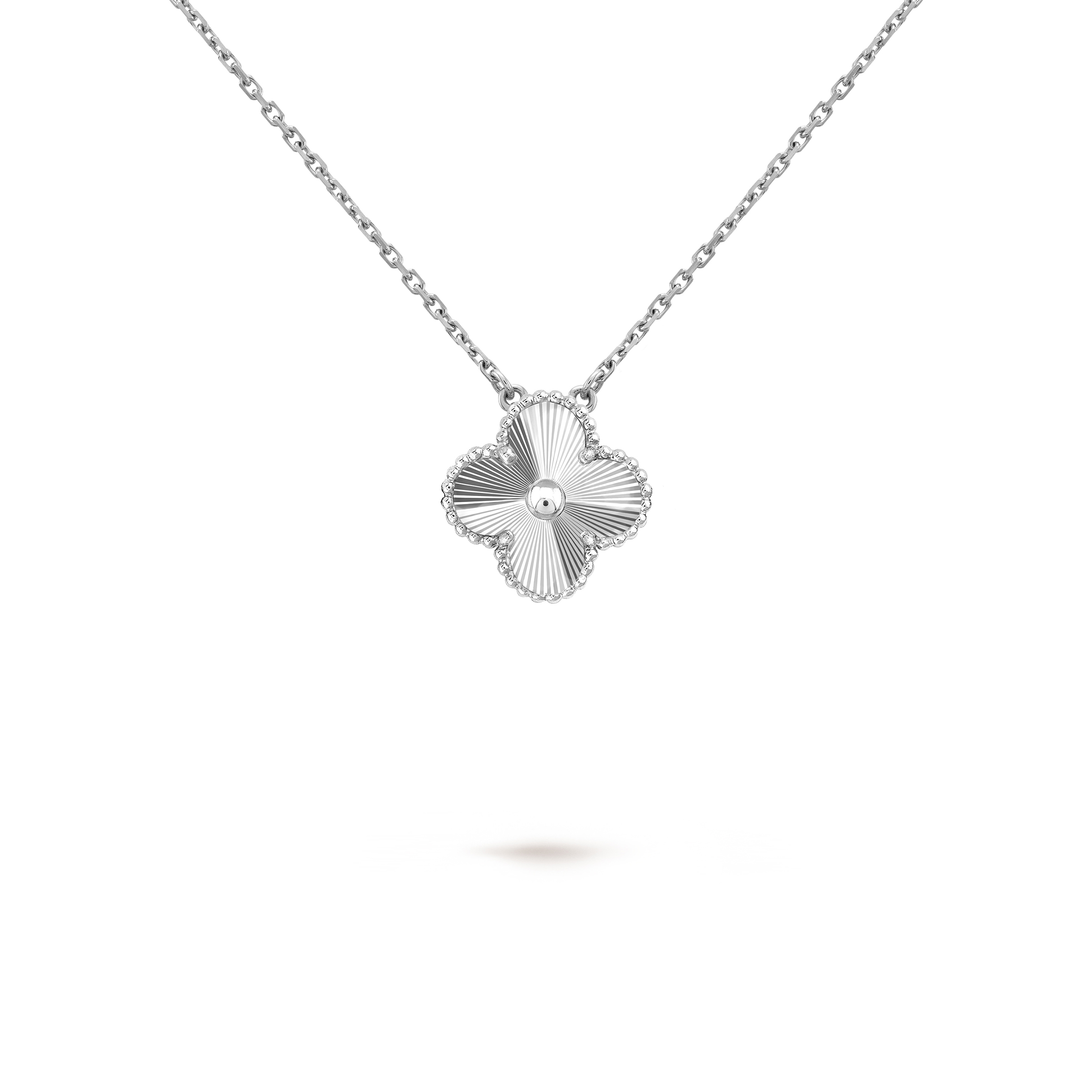VAN CLEEF ARPELS VINTAGE ALHAMBRA PENDANT 18K WHITE GOLD VCARP9XG00 VAN CLEEF ARPELS VINTAGE ALHAMBRA PENDANT 18K WHITE GOLD VCARP9XG00